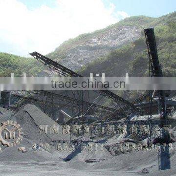 conveyor for transporting mine machinery