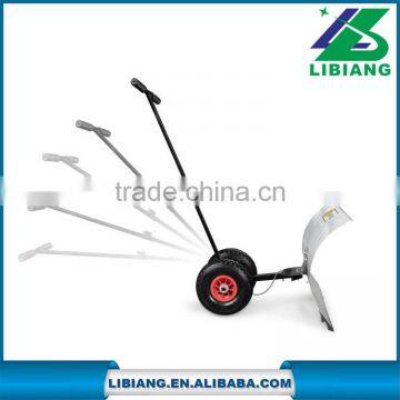 Flexible Aluminum snow shovel with wheel