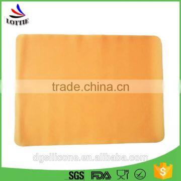 China Manufacturer Food Grade Silicone Baking Mat Set Heat Resistant Silicon Mat photo-2