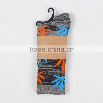 Bulk Wholesale Promotion Most Popular Maple Sports Men Socks photo-2