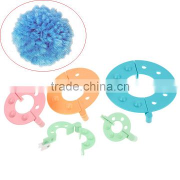 High Quality Knitting Tool Round Mixed Plastic Pom Pom Maker