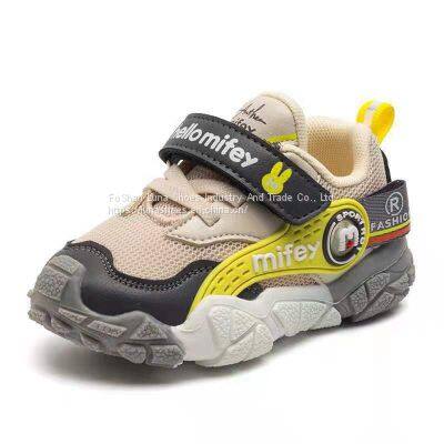 sport shoes