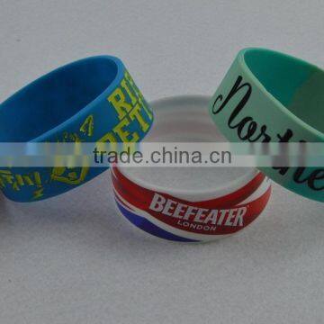 hand bracelet silicone wristband rubber bracelet and cool silicone wristband