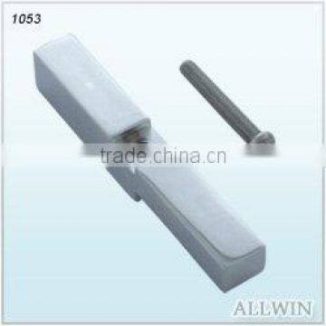 Adapter block for pivot hinge with screw