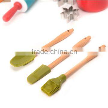 Silicone spatulas and baking brush sets 3-piece silicone spatula set