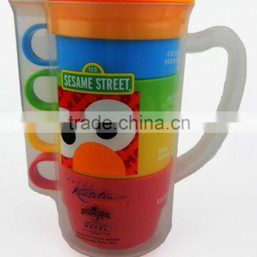 PLAZA JAR WITH MUGS FOR KIDS