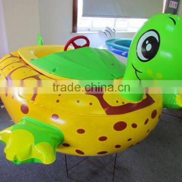 Battery powered water theme park water bumper boat for kids