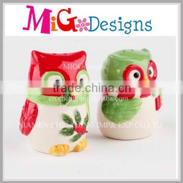 2 colors Owl Ceramic Herb Spice Shakers Set Wholesale