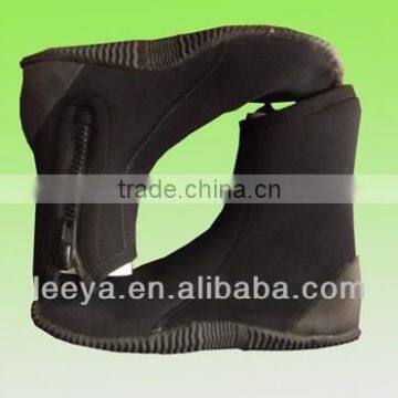 Custom neoprene boot for wading BT01