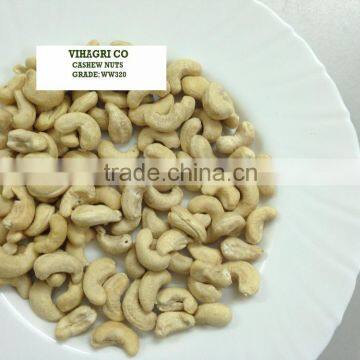 CASHEW KERNEL WW320 photo-3