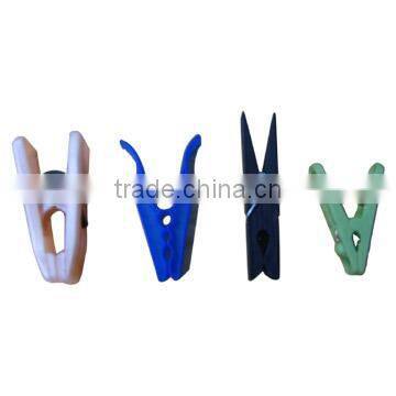 Plastic Pegs