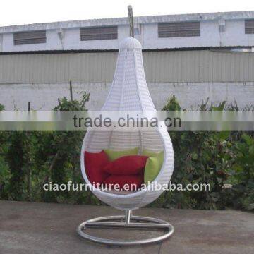 Уникальная форма современной пластиковой висячей стулья для летнего двора photo-2
