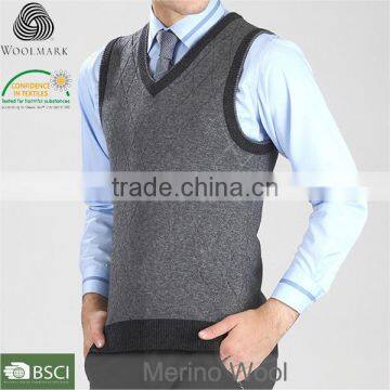 Handmade Knitting Sweaters,V Ncek Men's Sleeveless Sweater photo-3