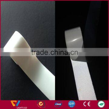 Chengwei Customized Silver Laser Reflective Heat Transfer Vinyl Material PET Tape for Clothing photo-4