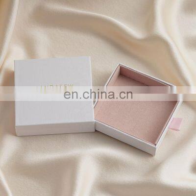 PandaSew Custom Logo Luxury Paperboard With Pink Microfiber Inside Gift Packaging Jewelry Box photo-3