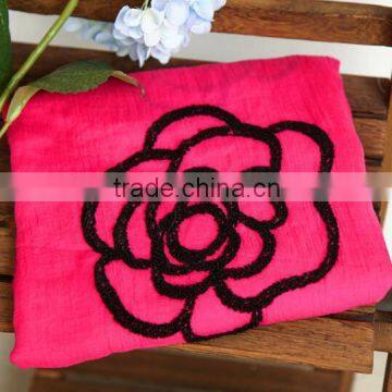 Korean Ladies Fashion Rose Flower Embroidery Shawls and Wraps Wholesale
