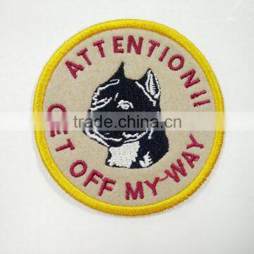 Label maker supply good quality custom design felt sew-on embroidered dog patches no minimum