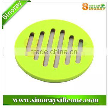 Round Silicone & Bamboo Pot Holder