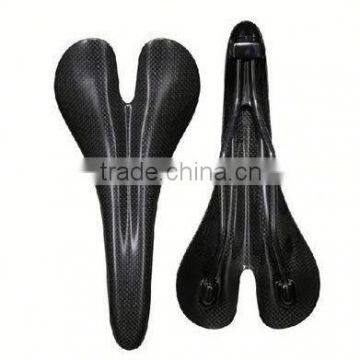 Weight light new product 2014 hot road bicycle or mountain bike carbon fiber saddle bicycle accessory