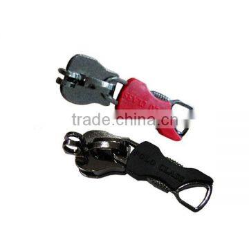 Customed metal luggage zipper runner