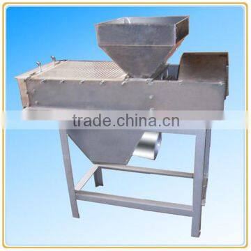 Factory Supply Dry Way Peanut Red Skin Peeling Machine With Low Breakage photo-2