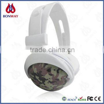 Fashion Stylish Headset With Foldable Design for Travelling