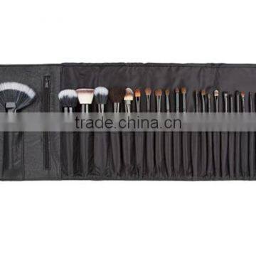 22pcs Professional Cosmetic Brush Set With Pouch