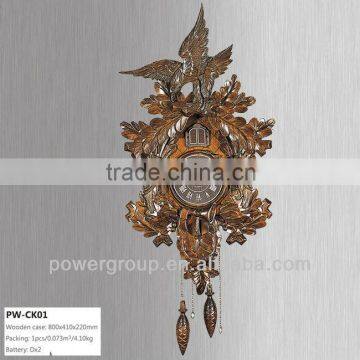 Cuckoo clock Big bird flying in deep color CK01