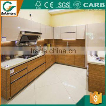 Standard US kitchen cabinet made of solid birch and UV plywood