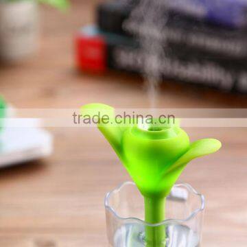 Mini Clover Shape Air Purifier Humidifier/table Aromatherapy Humidifier/humidifier Aroma Diffuser photo-3