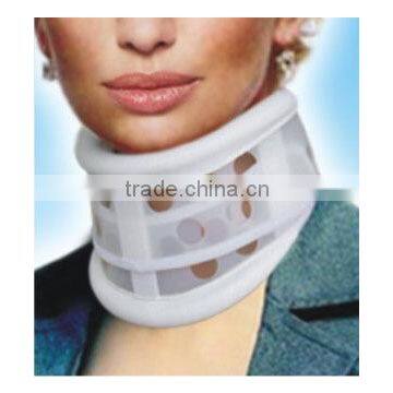 Neck protective brace/ Plastic Adjustable Collar