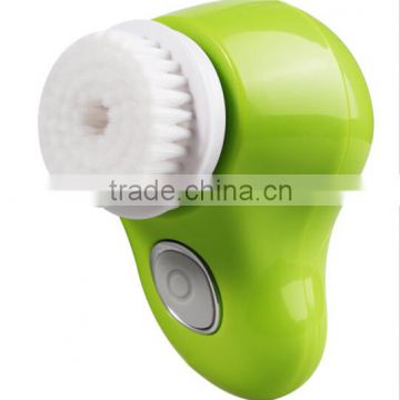 2016 Battery supply Electric mini Rotating electric facial pore cleaner