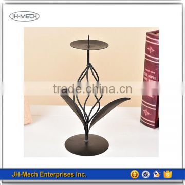 Creative design decorative iron candle holder