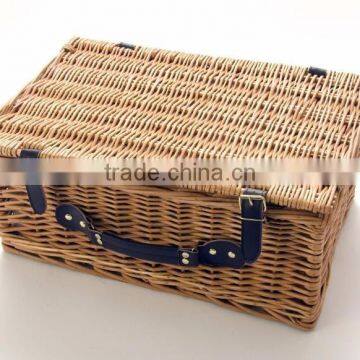 WILLOW PICNIC BASKET 4 PERSON OUTDOOR WICKER HAMPER SET PLATES CUTLERY photo-4