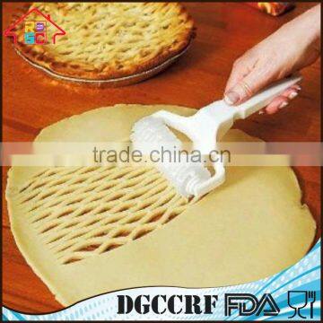 NBRSC Plastic Baking Tool Pie Pizza Cookie Pastry Bread Lattice Roller Dough Cutter photo-2