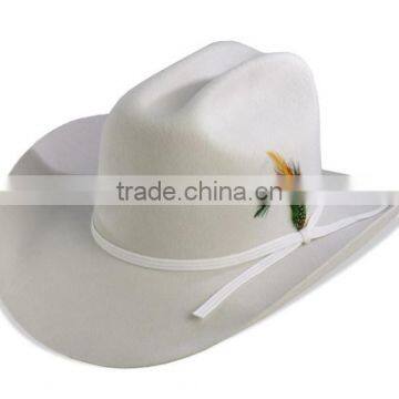 2017 china supplier trendy wholesale white cowboy style wool felt man crazy hats with feather made in china