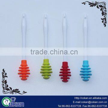 100% Food Grade Silicone Bee Honey Splash Bar/honey Muddler Honey Dipper Mixing Spoon Honey Stick With Wood Handle photo-2