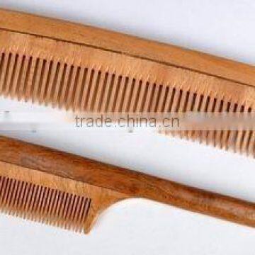 NATURAL NEEM WOOD COMB