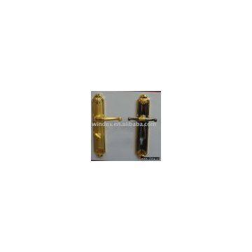 door handle on plate