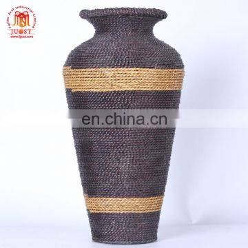 Wholesale Beautiful Flower Pot Simple Style Oriental Vases