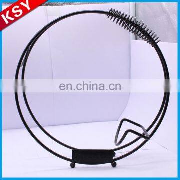 Good Reputation Factory Price Romantic Display Fashion Metal Single Wire Wine Bottles Rack photo-5