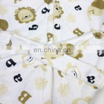 Фаус (Faus) шубный детский халат с капюшоном из белого плюша-шерпа. Халат для детей и младенцев в виде животного. Возраст 0 - 18 мес. photo-4