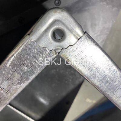 Hydraulic Corner Binding Machine photo-4