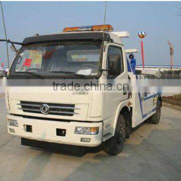 Dongfeng road wrecker truck with crane