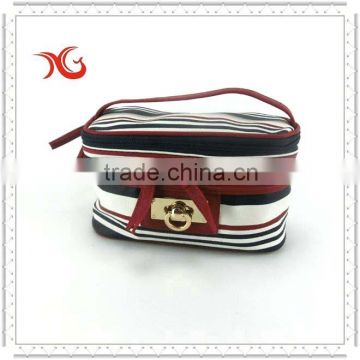 cosmetic bag with strip pattern