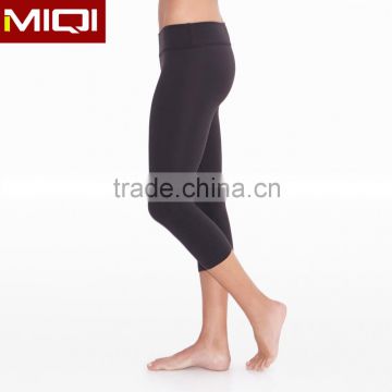 2016 custom sport apparel in premium SUPPLEX for women capris yoga pants                        
                                                Quality Choice