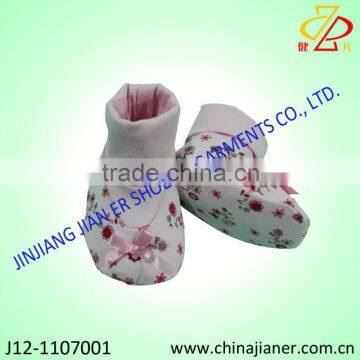 2015 new arrival knit fabric wholesale price newborn baby shoes for cute baby