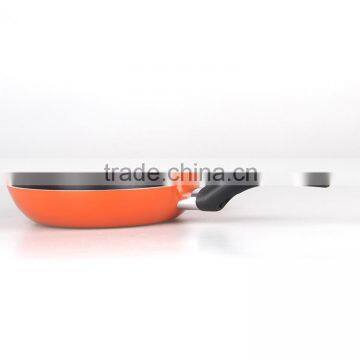 Eco-friendly no Oil Coating Fry Pans 20cm photo-2