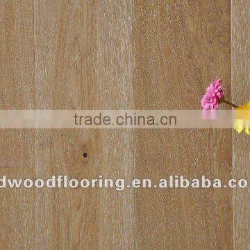 One strip white wash oak multi-layer engineered flooring