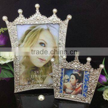 5 Inch Shabby Chic Crown Photo/Picture Frames